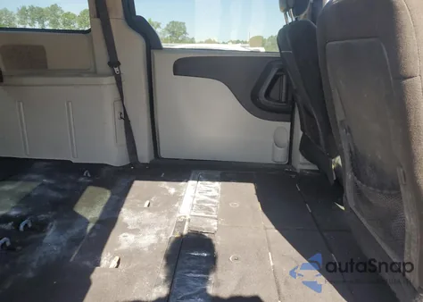 2016 Dodge Grand Caravan Se z USA, uszkodzony, nr VIN 2C4RDGBG9GR237620